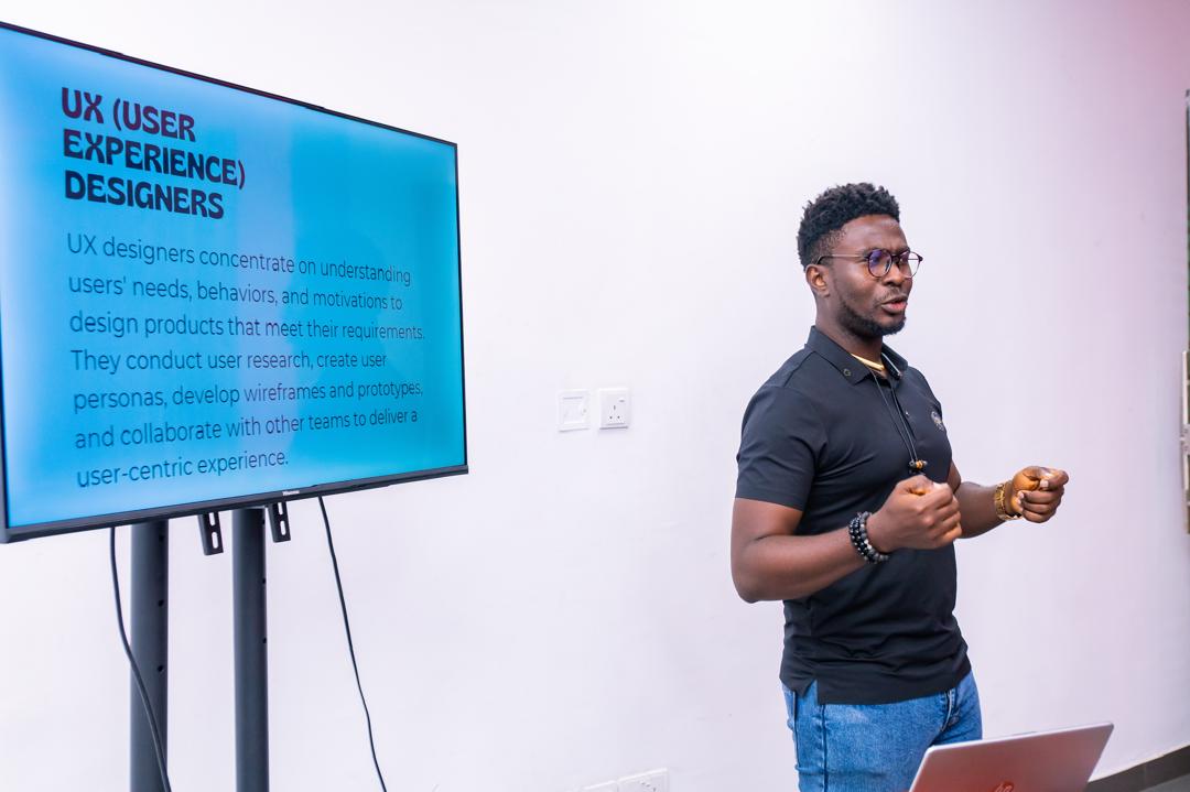 Dele Fayemi presenting on UX design